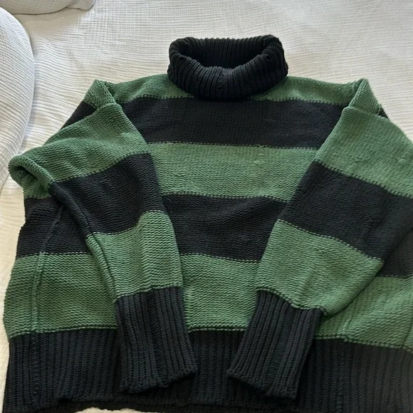 Suss ribbed wool turtleneck suss knit
